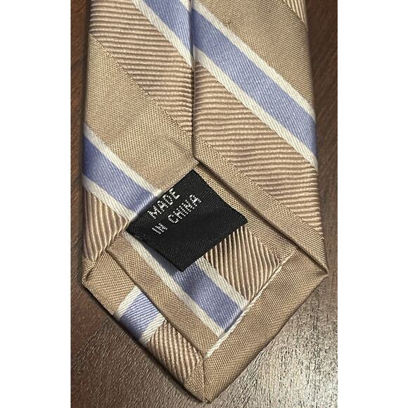 Marshall Fields 100% Silk Men’s Neck Tie Made In China - Picture 7 of 9